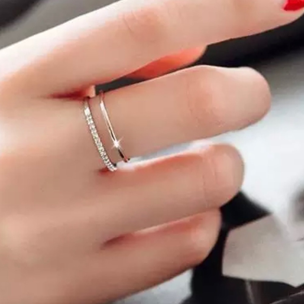 925 Sterling Silver CZ Double Layered Ring - Picture 2 of 5